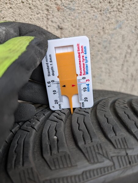 Anvelope iarna 205/60/r16 Michelin Alpin 5, set 4 bucati