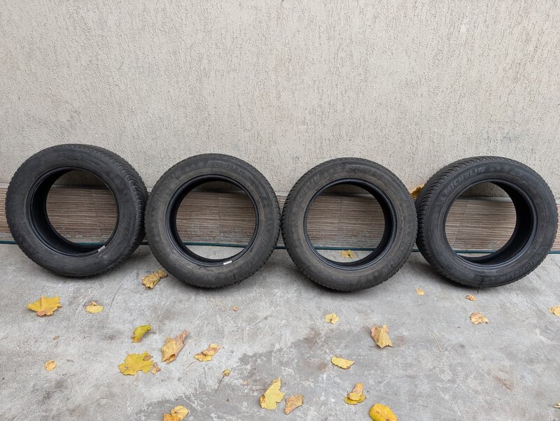 Anvelope iarna 205/60/r16 Michelin Alpin 5, set 4 bucati